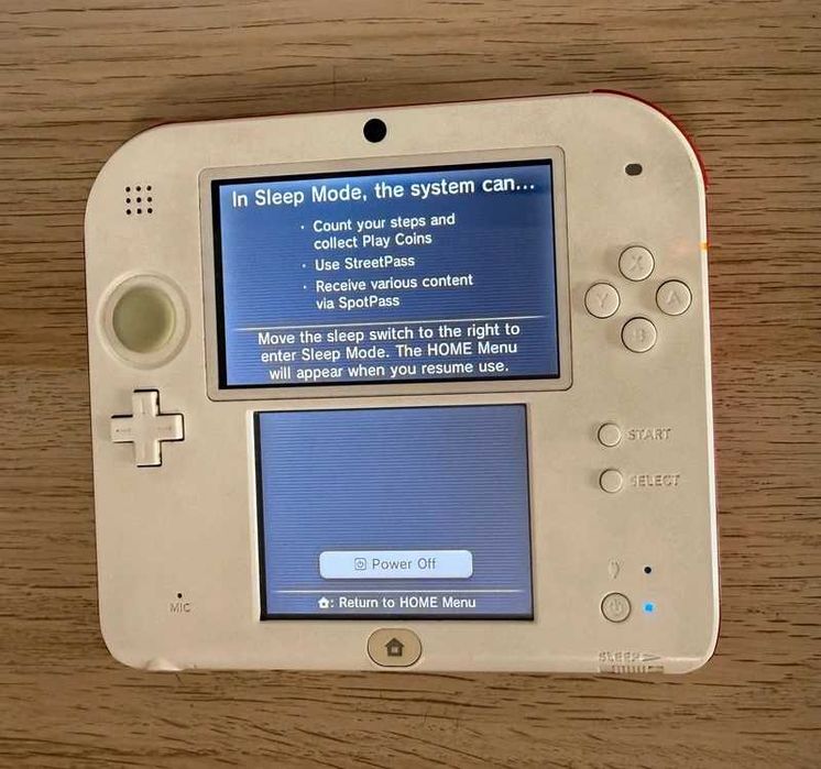 Nintendo 2DS Vermelho/Branco