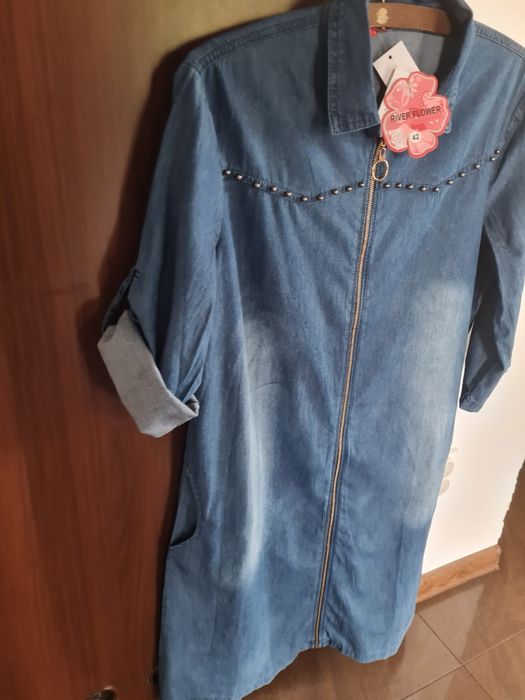 Sukienka w kolorze jeans