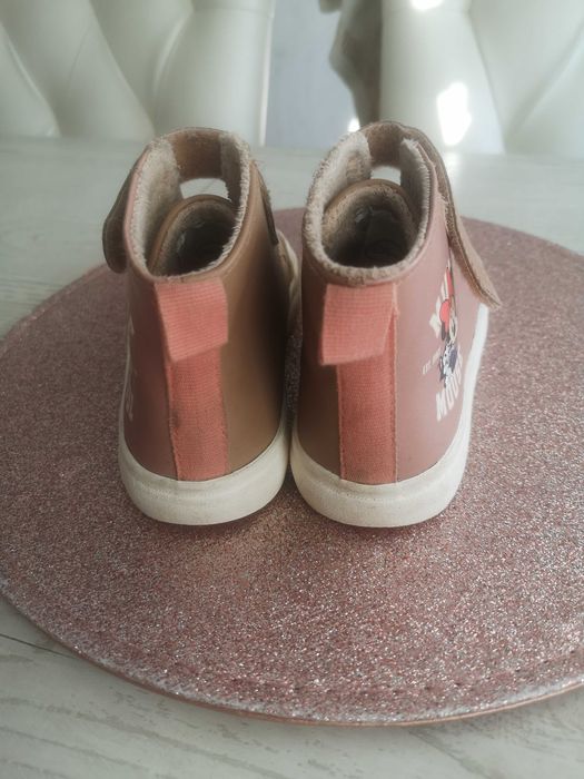 Buty na rzepę przejściowe 28 H&m ocieplane z Myszka Minnie