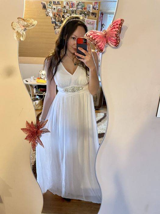 Biala suknia elegancka pasek wiązany