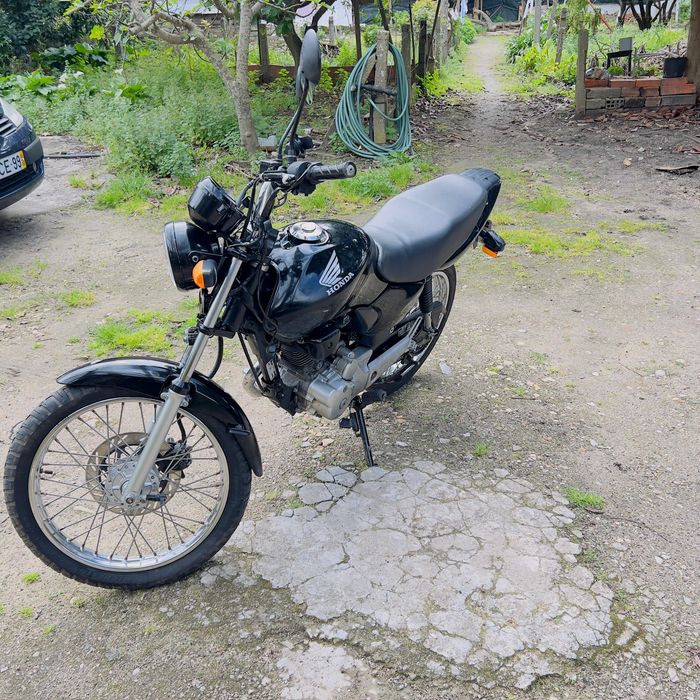 Honda CG 125 Ano 2007 Troco em Carro mesmo valor
