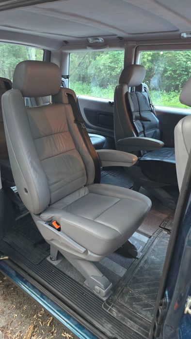 Mercedes V280 6 osobowy