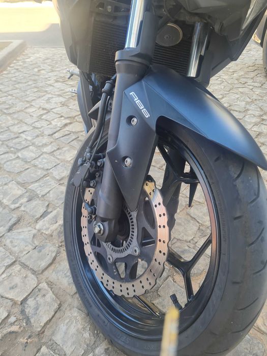 Moto 2015 Kawasaki z300 + extras