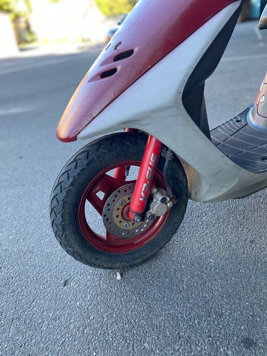 Скутер Honda Dio 28