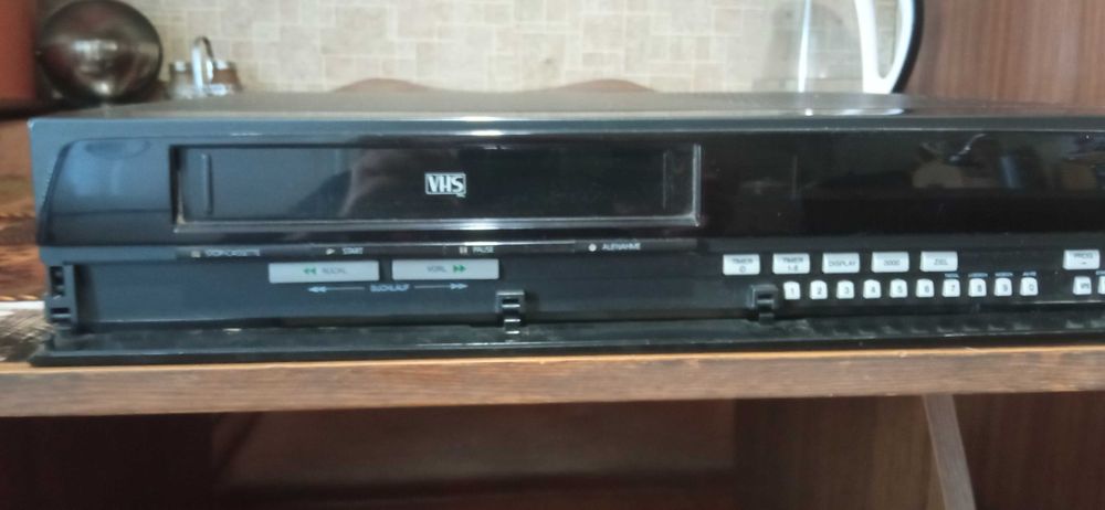 Продам видеомгнитофон ТЕЛЕФУНКЕН