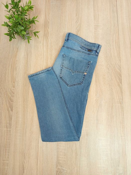 Spodnie jenasowe Diesel W32 L32 M tepphar slim carrot