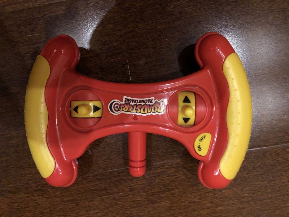 Carro telecomandado Mickey