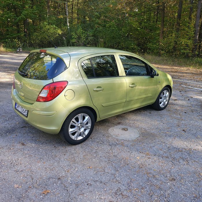Opel Corsa D  świetny Stan