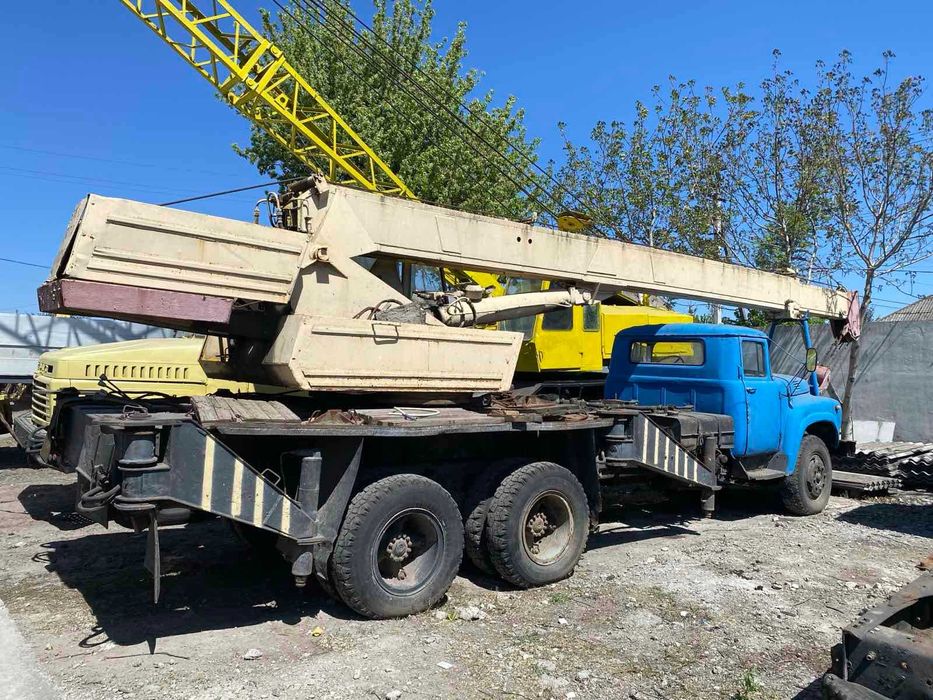 Автокран ЗИЛ 133ГЯ