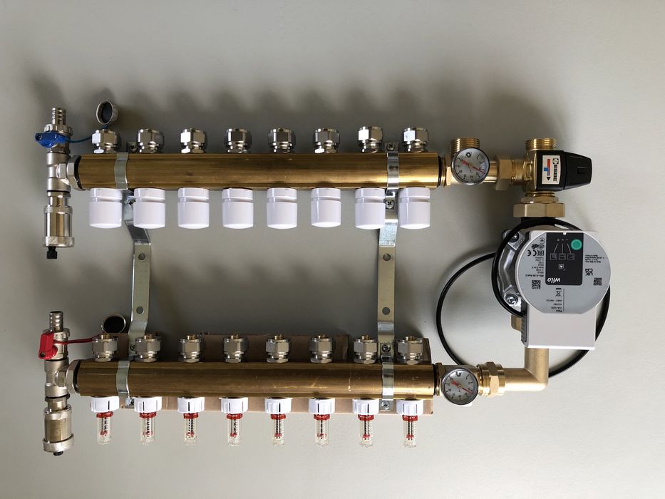 Rozdzielacz do podłogówki, pompa, zaw 3 drog. Nowe.