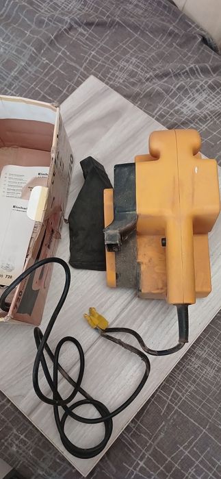 Стрічкова шліфмашина Einhell BBS 720 (під відновлення / запчастини)