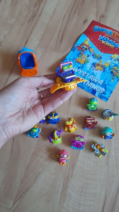 Super wings zestaw figurki kapsuła pojazd