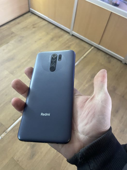 Смартфон Xiaomi redmi 9