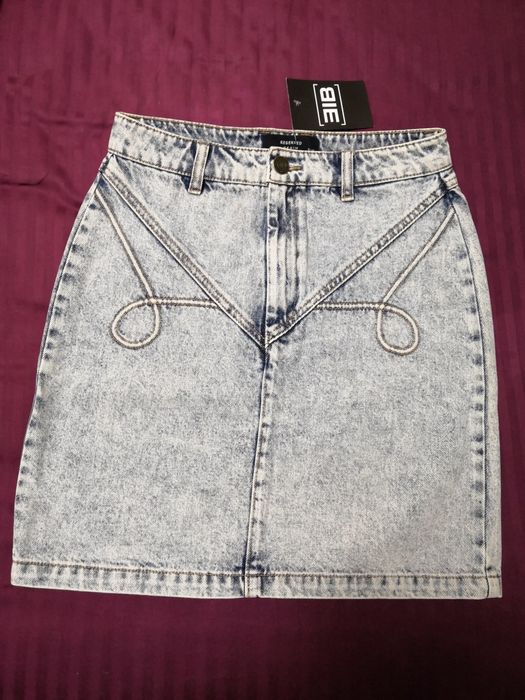 Продам джинсовую юбку Reserved