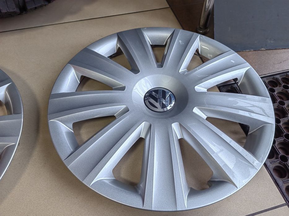 Kołpaki VW 16  KOMPLET oryginalne Golf Polo Caddy Touran Passat