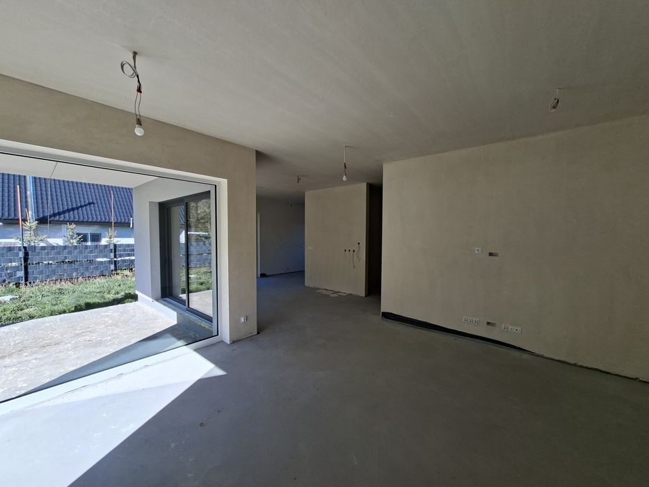 Dom jednorodzinny,  bliźniak segment 205m2