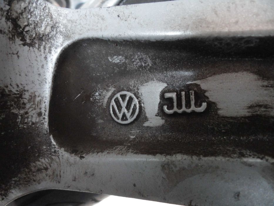 Felgi Aluminiowe 16 5x100 VW T-CROSS Orginal JAK NOWE