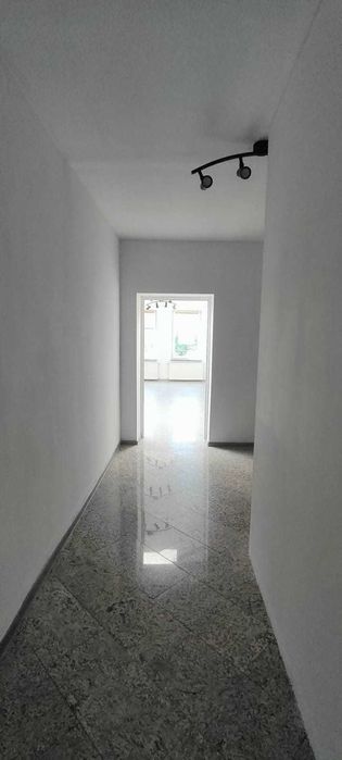 Do wynajęcia lokale handlowo-usługowe