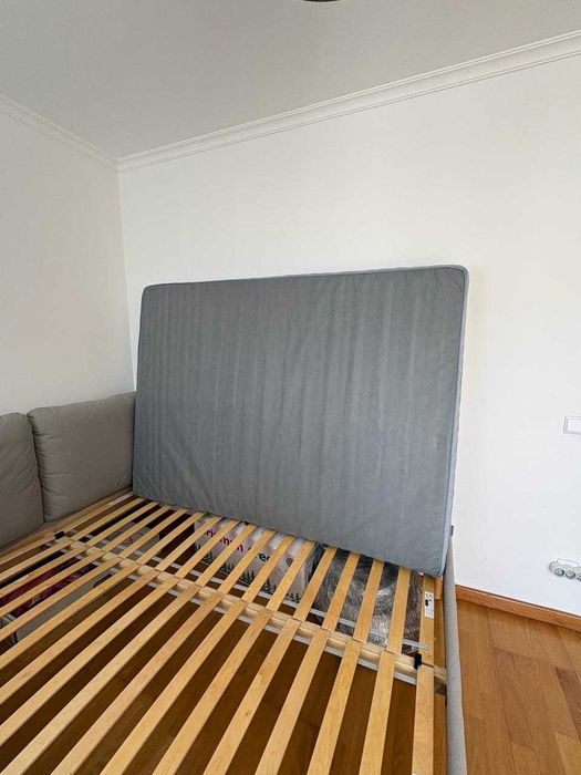 Colchão IKEA VESTERÖY 140x190 (Molas Ensacadas, Firme) – Como Novo! Por favor, envie todas as suas questões através do WhatsApp.