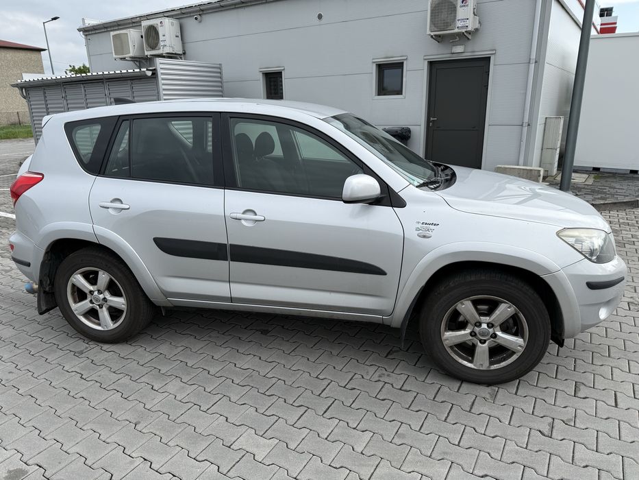 Toyota rav4 2.2 d klima  4x4