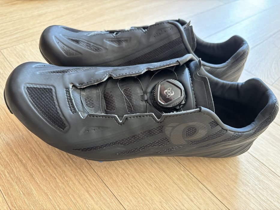 PEARL IZUMI szosowe karbon  BOA Race Road V5 czarne 43.5