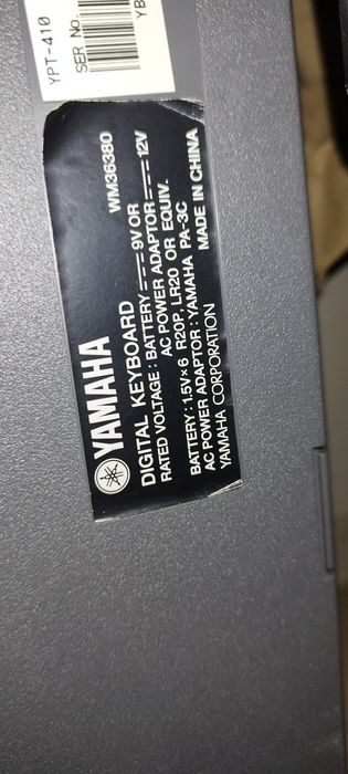 Órgão Yamaha eletrônico