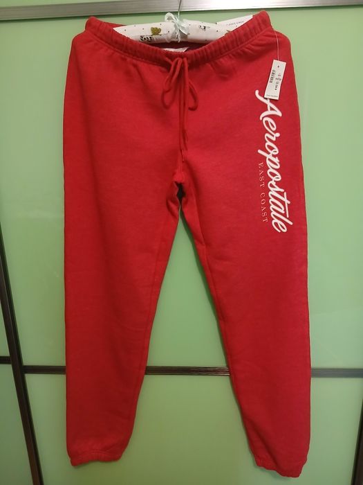 Жіночий теплий костюм AEROPOSTALE