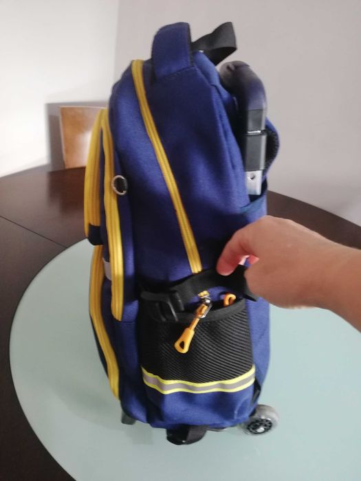 Mochila de escola Pikachu