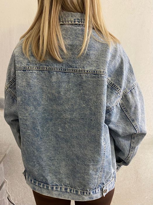 Джинсова курточка