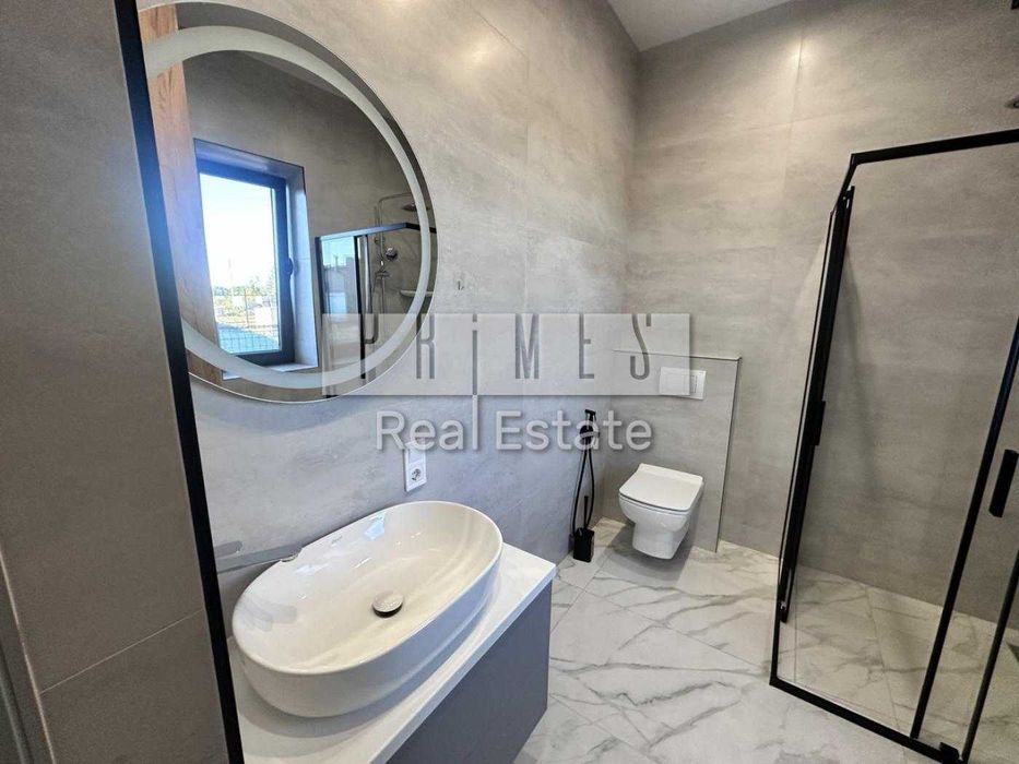 Продаж будинок з ремонтом у закритому котеджному містечку, Підгірці