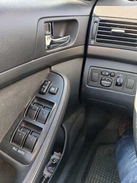 Toyota Avensis 2005 VIN SB1BR56L70E118244 фото оголошення 17 з 17