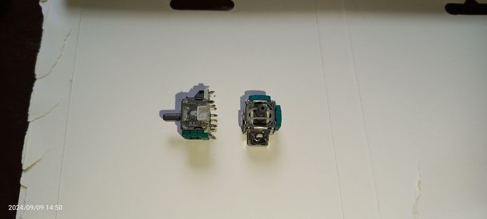 2 x ANALOG DRĄŻEK JOYSTICK DO PADA XBOX ONE

Analogi oryginalne, pasuj