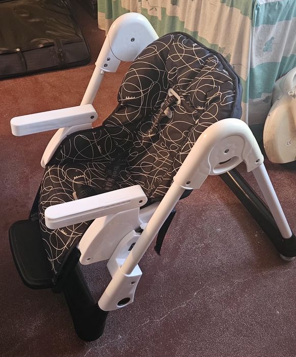 Cadeira de refeição bebé Bebé Due ajustável e reclinável