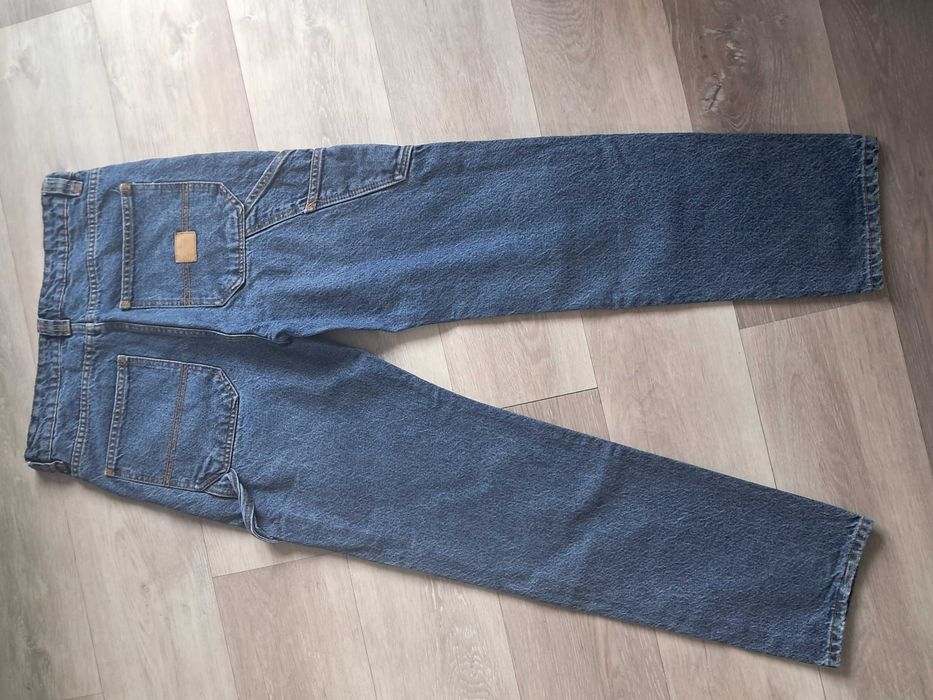 Spodnie jeansowe W28L32