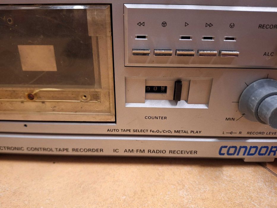 Condor RM820S radiomagnetofon