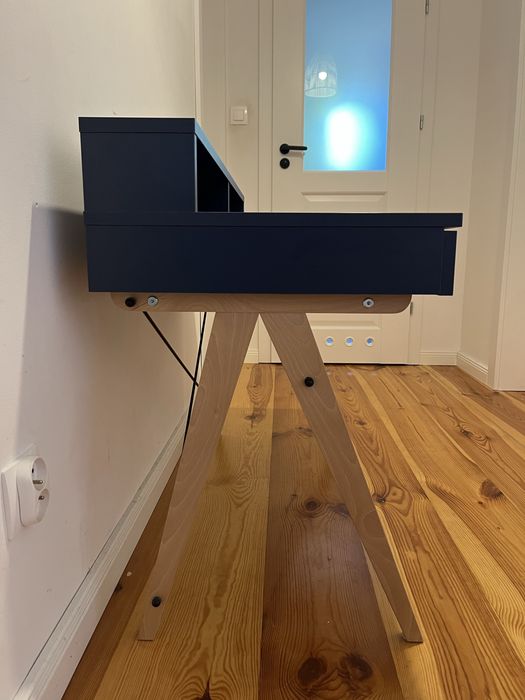 Biurko MINKO z nadstawką Horizontal BASIC