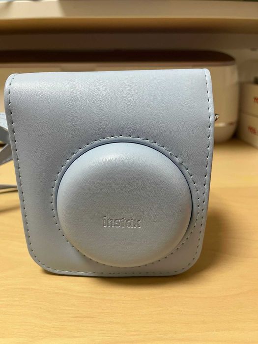 Câmara Instax Mini 12 Pastel Blue + Bolsa Oficial + Recarga Filme Instax Mini
