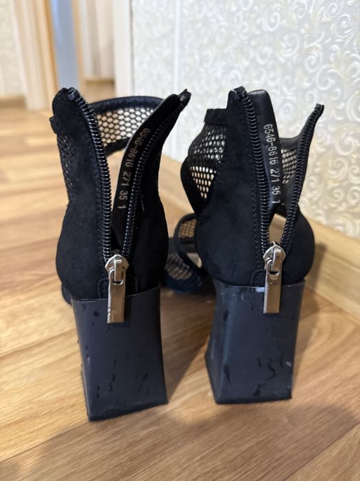 Бомоніжки замшеві