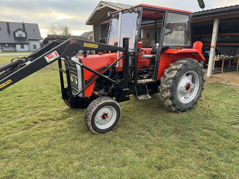 Massey Ferguson 255