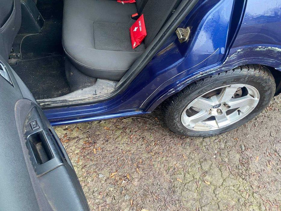 Ford Mondeo MK3 2002 1.8 бензин