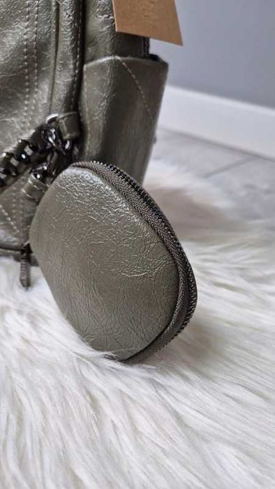 Plecaczek Steve Madden oliwkowy viralowy