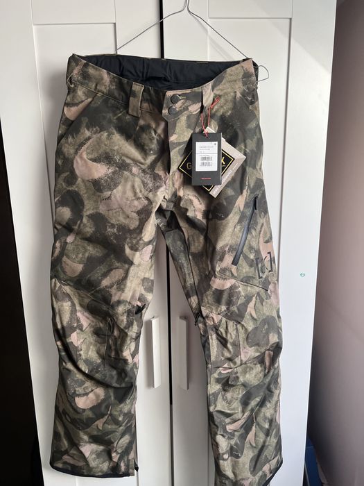 Spodnie Burton Ak Gore Tex Cyclic - camo (victor camo)