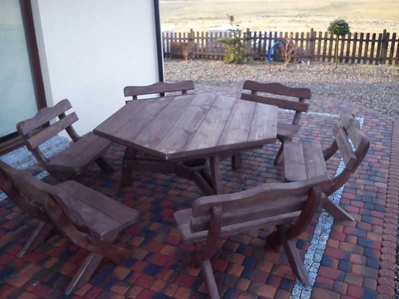 Stół sześciokątny 10 cm 6 ławek 90 cm grube deski 5 cm na 16 osób