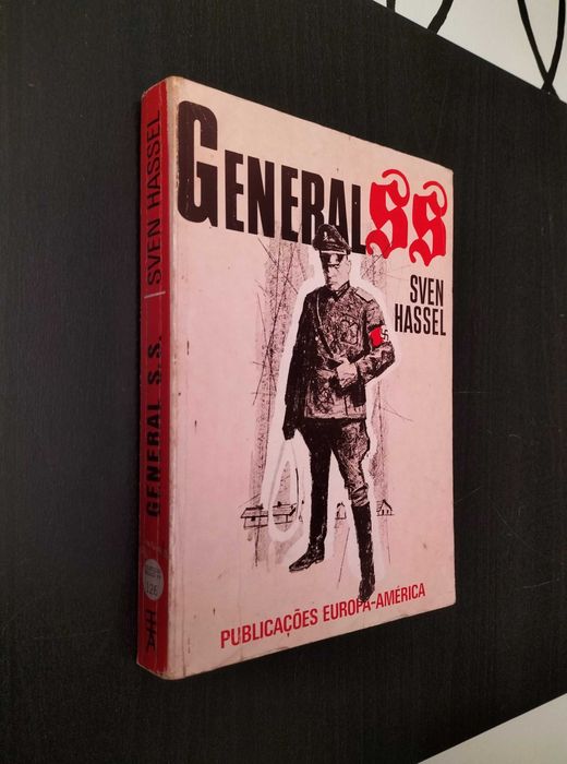Sven Hassel - General SS