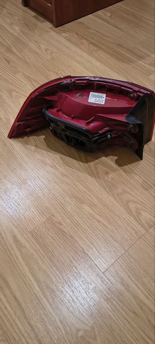 Задній стоп ліхтар пасат B7