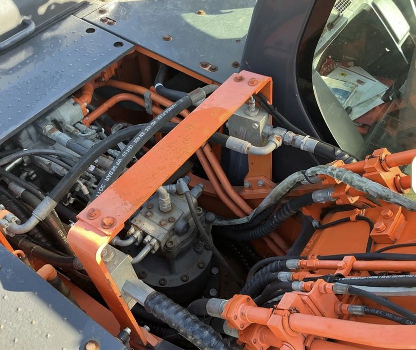 Гусеничний екскаватор Doosan DX255 ls