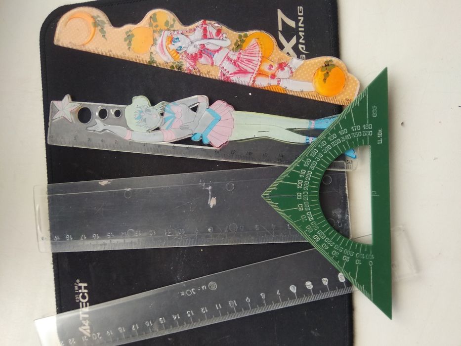 Линейки ,ученические