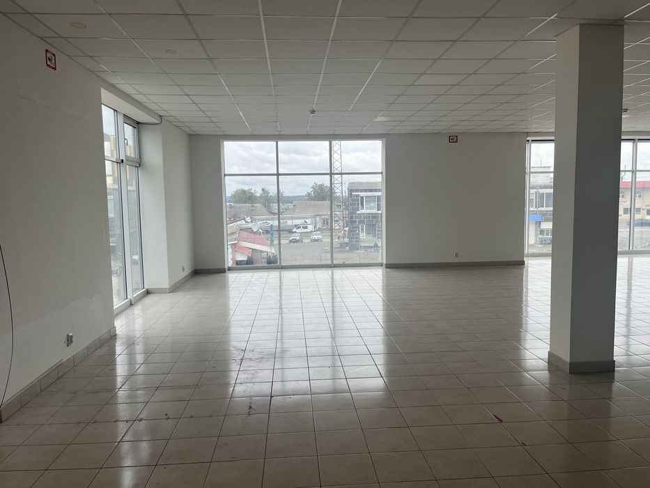 Оренда приміщення м. Летичів на автостанції, від власника.