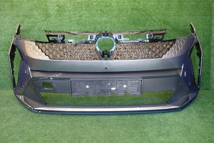 RENAULT SCENIC V E-TECH zderzak przedni przód