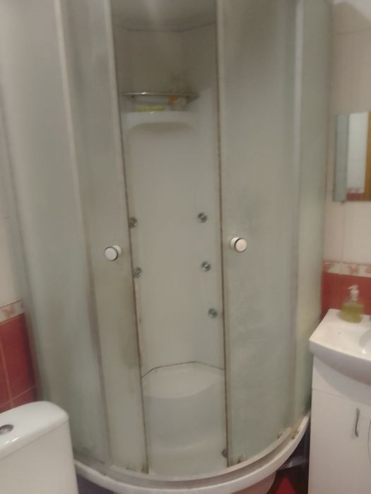 Душова кабінка. Гідробокс.